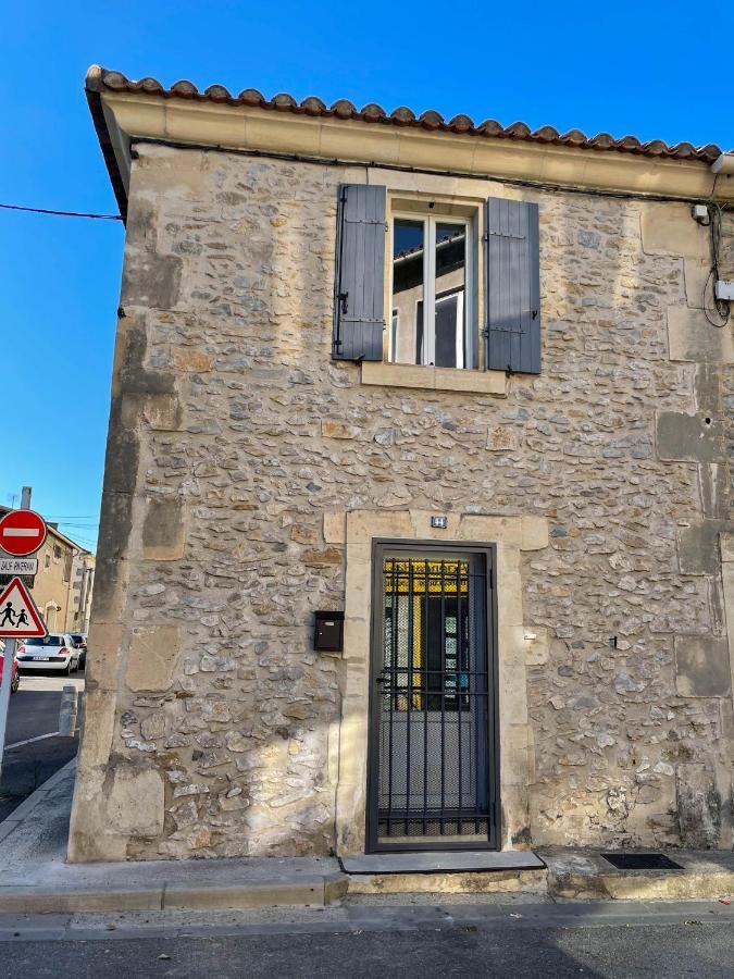 Vila Arles Fait Sa Revolution Exteriér fotografie